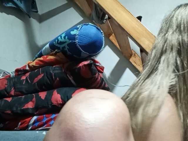 Pempemliciouss live cam on BongaCams