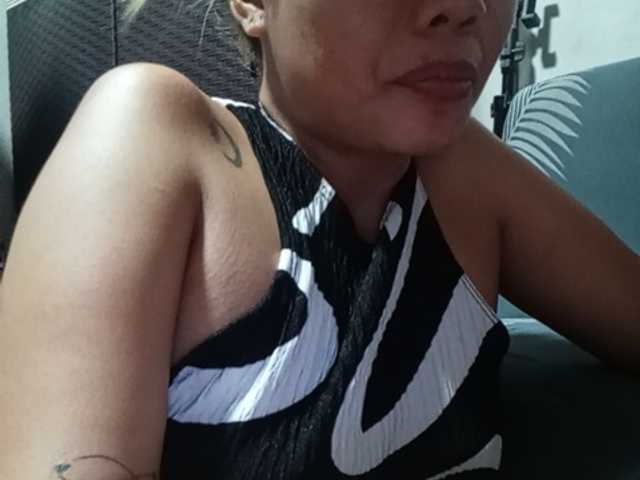Pempemliciouss live cam on BongaCams