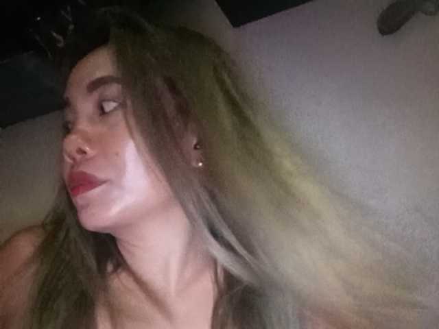 Pempemliciouss live cam on BongaCams