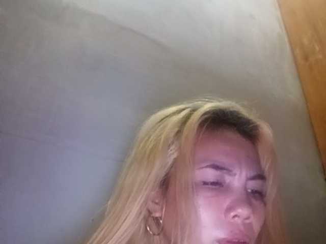 Pempemliciouss live cam on BongaCams