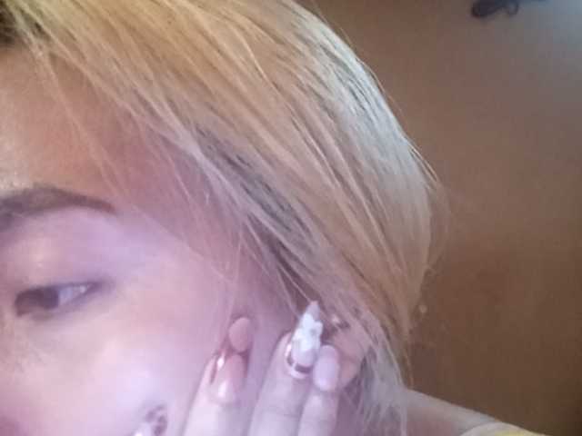 Pempemliciouss live cam on BongaCams