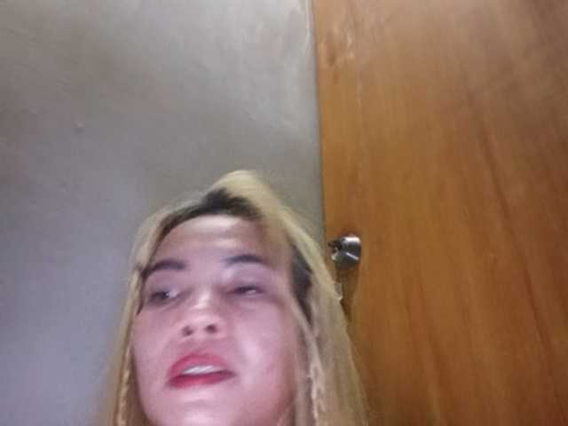 Pempemliciouss live cam on BongaCams