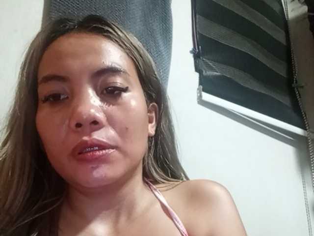 Pempemliciouss live cam on BongaCams