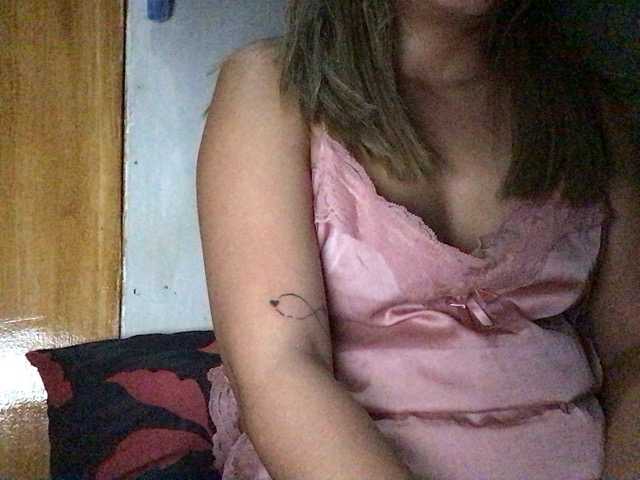 Pempemliciouss live cam on BongaCams