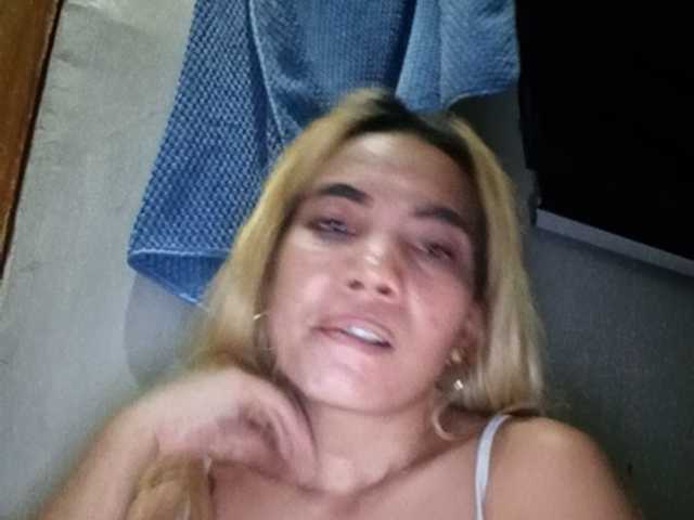 Pempemliciouss live cam on BongaCams