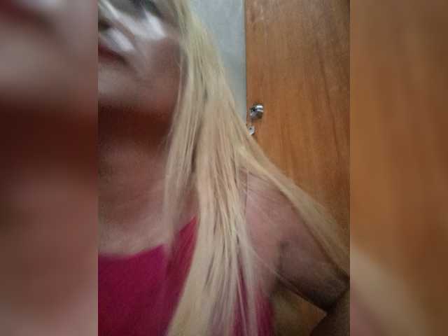 Pempemliciouss live cam on BongaCams