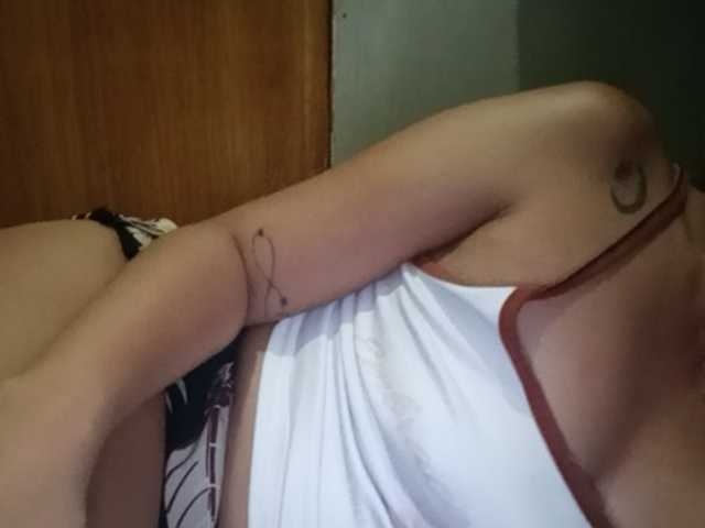 Pempemliciouss live cam on BongaCams