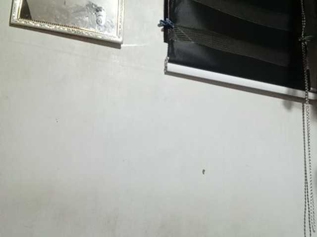 HEARTQUEEN live cam preview