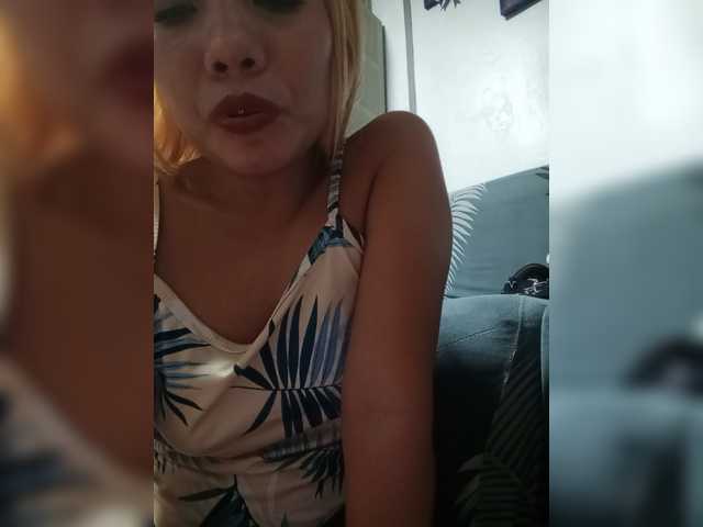 Pempemliciouss live cam on BongaCams