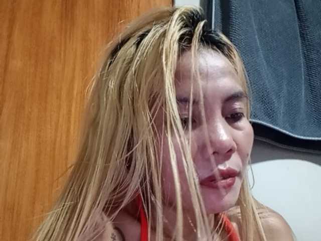 Pempemliciouss live cam on BongaCams