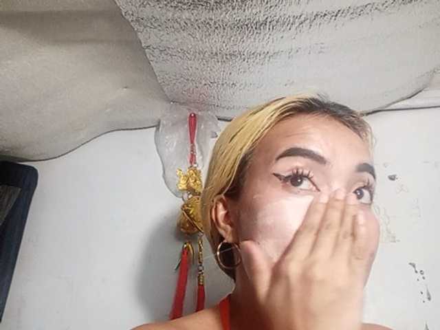 Pempemliciouss live cam on BongaCams