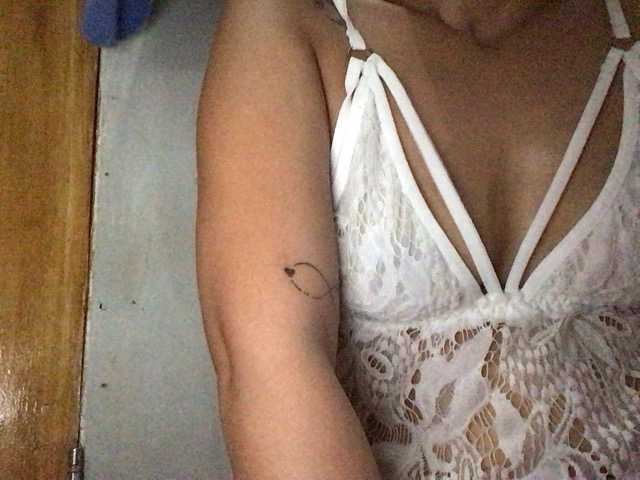 Pempemliciouss live cam on BongaCams