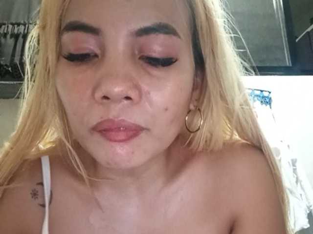 le modèle Smithsophie est en webcam porno dans un show sur le site bongacams, il possède les tags suivants: Asian,Blonde,Shaved