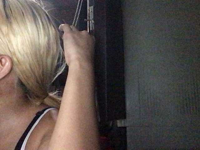 Pempemliciouss live webcam show