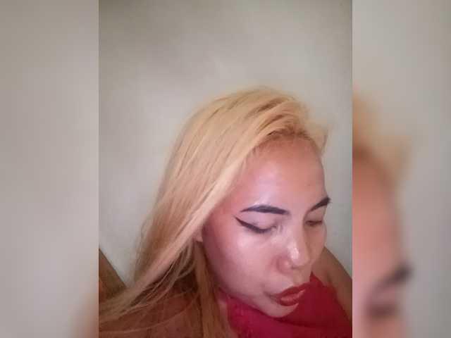 Pempemliciouss live cam on BongaCams