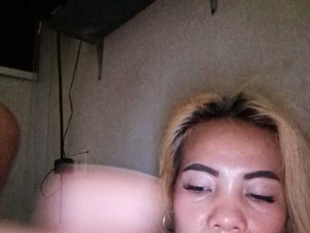 Pempemliciouss live cam on BongaCams