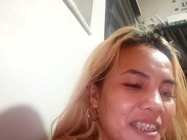 Pempemliciouss live cam on BongaCams