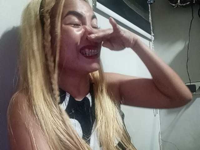 Pempemliciouss live webcam show
