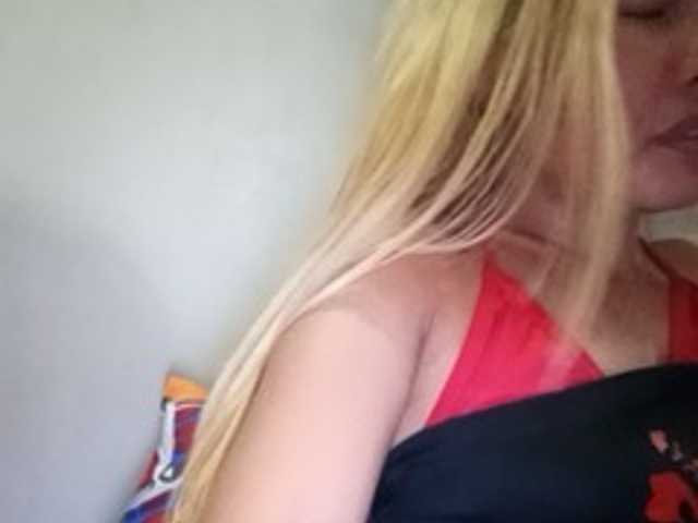 Pempemliciouss live cam on BongaCams
