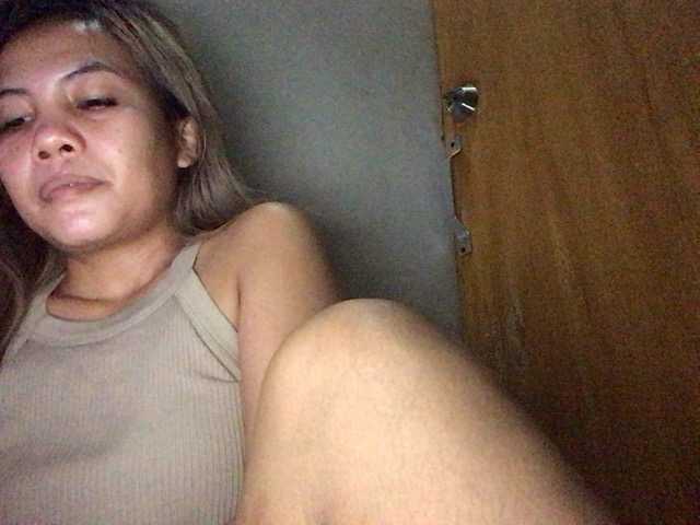 HEARTQUEEN live cam preview
