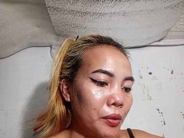 Pempemliciouss live webcam show