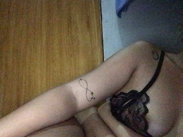 Pempemliciouss live cam on BongaCams