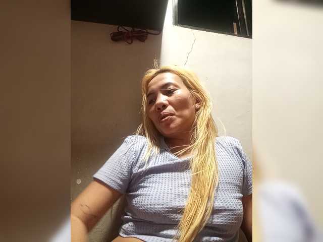 Pempemliciouss live cam on BongaCams