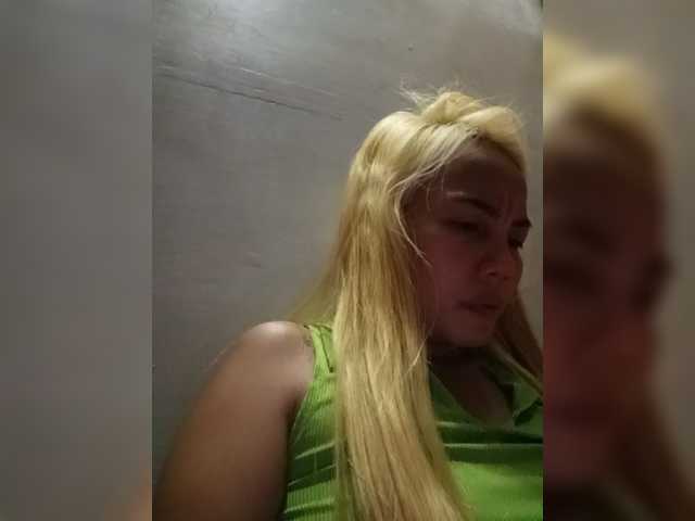 Pempemliciouss live cam on BongaCams