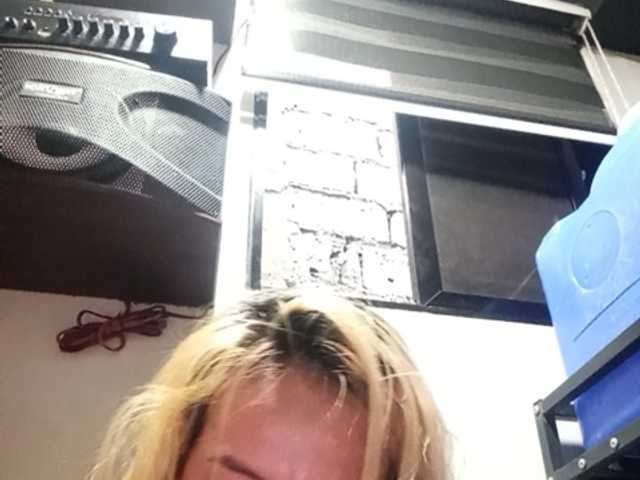 Pempemliciouss live cam on BongaCams