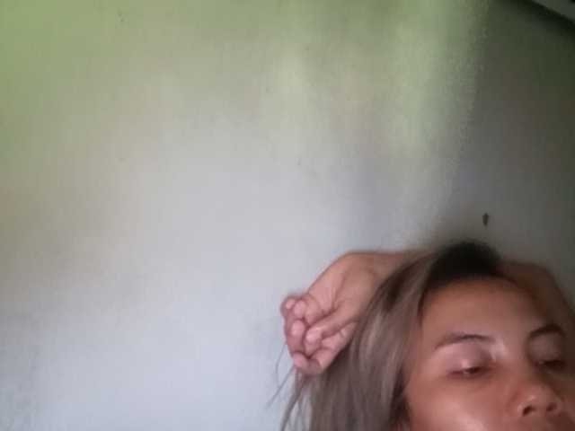Pempemliciouss live cam on BongaCams