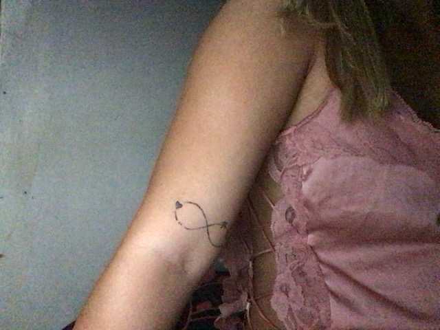 Pempemliciouss live cam on BongaCams