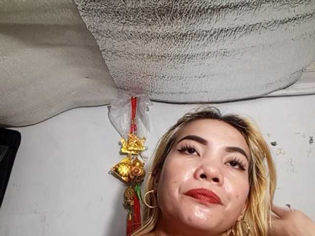 Pempemliciouss live cam on BongaCams