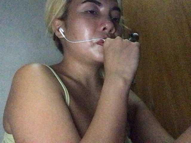 pempemliciouss cam belle