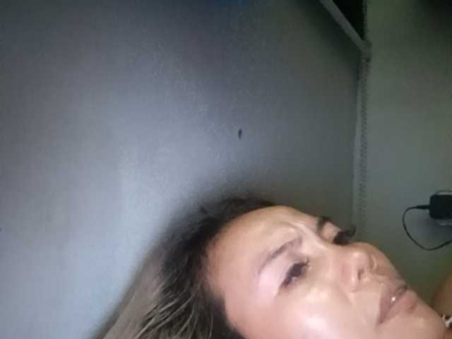 Pempemliciouss live cam on BongaCams
