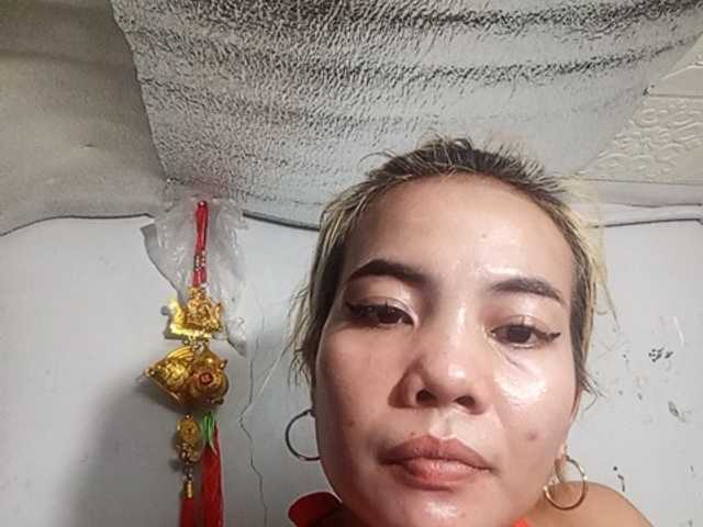 Pempemliciouss live webcam show