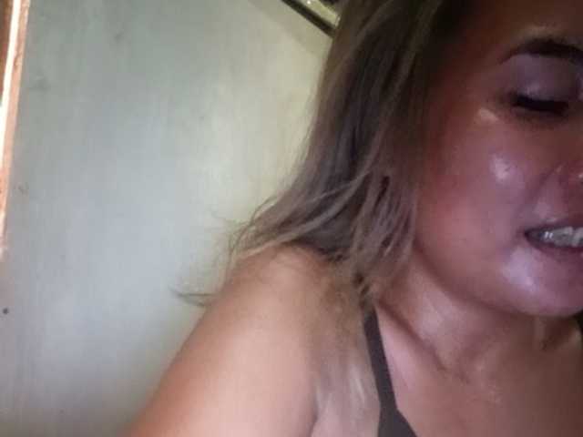 Pempemliciouss live cam on BongaCams