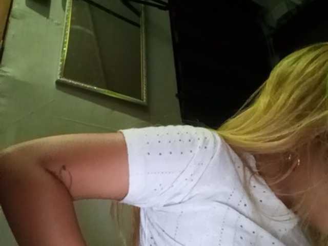 Pempemliciouss live cam on BongaCams