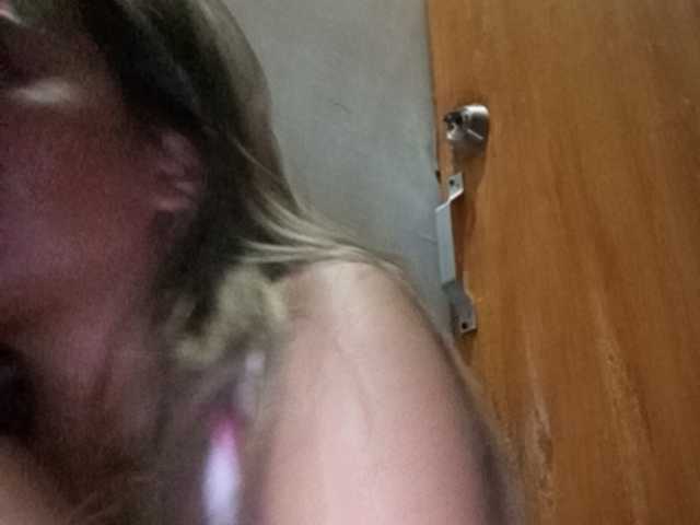 Pempemliciouss live cam on BongaCams