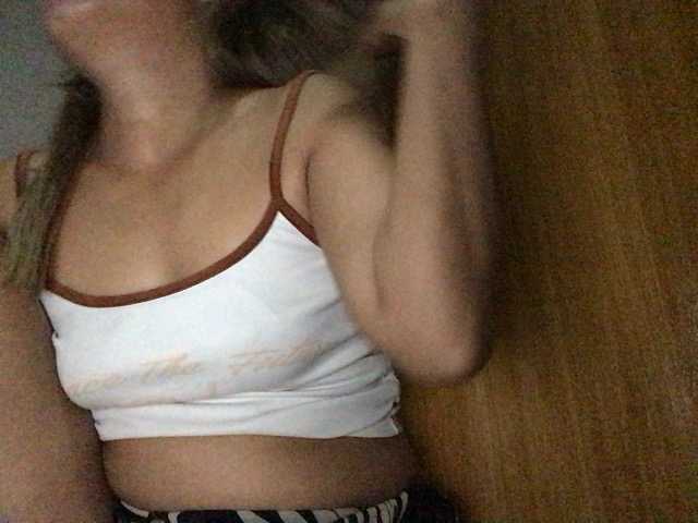 Pempemliciouss live cam on BongaCams