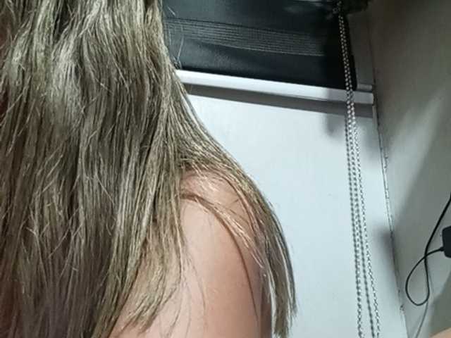 Pempemliciouss live cam on BongaCams