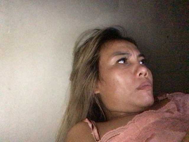 Pempemliciouss live cam on BongaCams