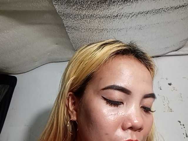 Pempemliciouss live webcam show