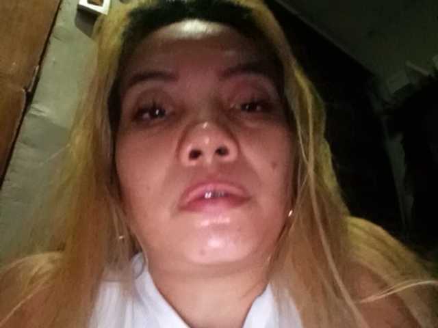 Pempemliciouss live cam on BongaCams