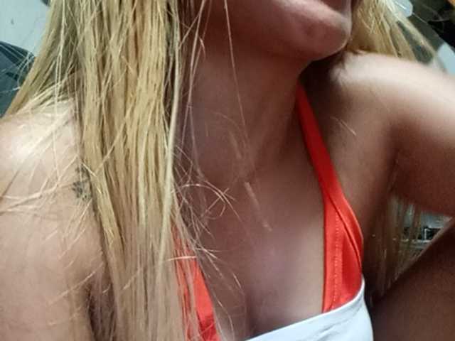 Pempemliciouss live cam on BongaCams