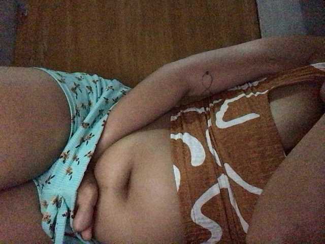 HEARTQUEEN live cam