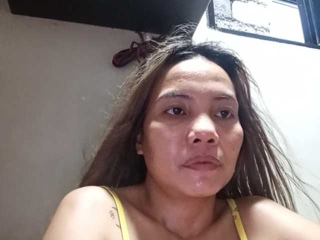 HEARTQUEEN — live female cam