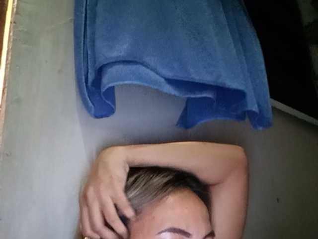 Pempemliciouss live cam on BongaCams