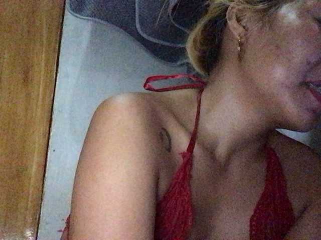 Pempemliciouss live cam on BongaCams
