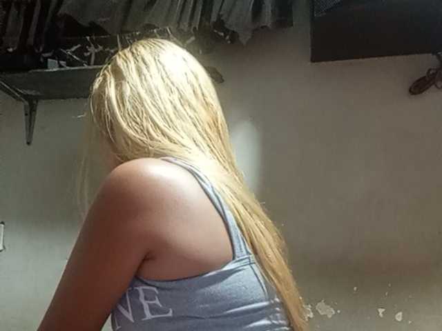 Pempemliciouss live cam on BongaCams