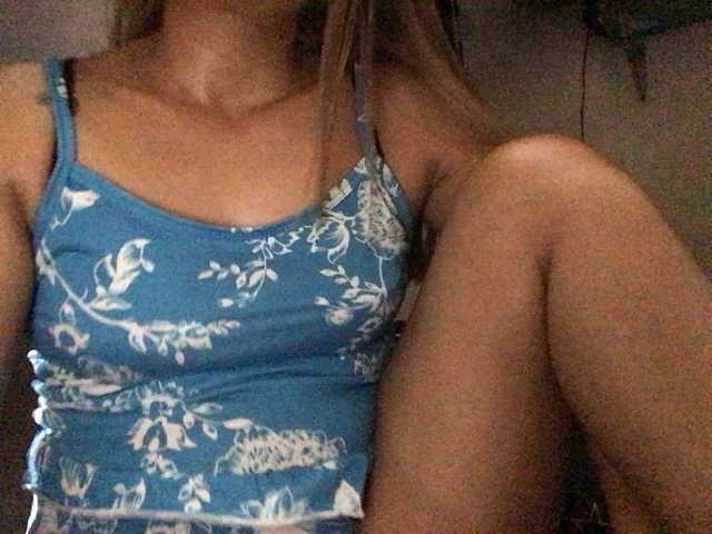 Pempemliciouss, en directo ahora en BongaCams